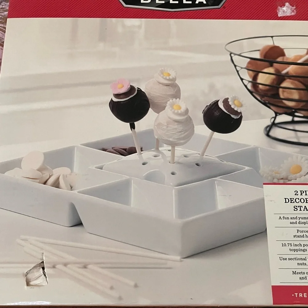 New in box Bella 2 piece decorating station white porcelain display